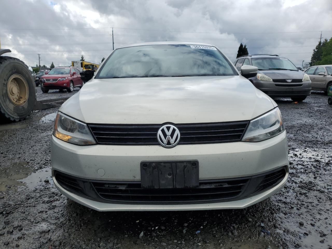 2011 VOLKSWAGEN JETTA