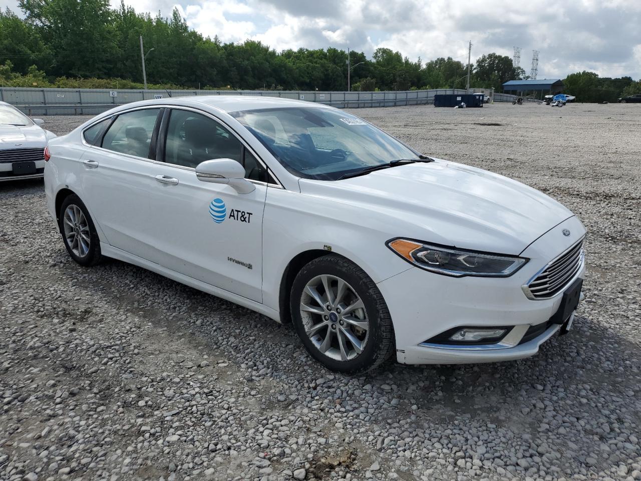 2017 FORD FUSION