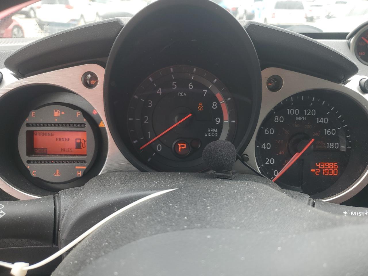 2016 NISSAN 370Z