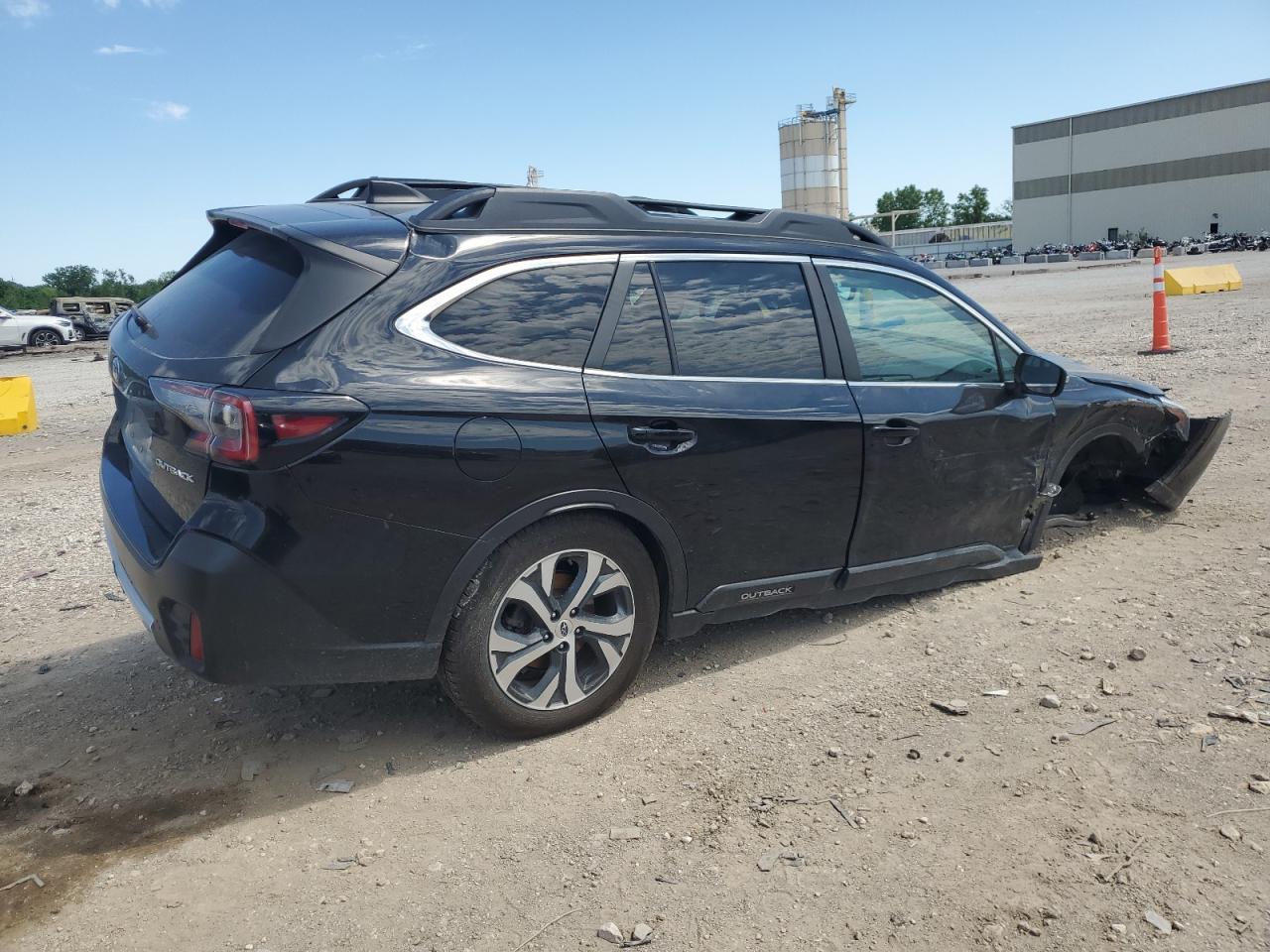 2022 SUBARU Outback