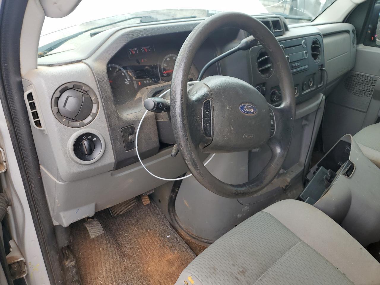 2010 FORD ECONOLINE