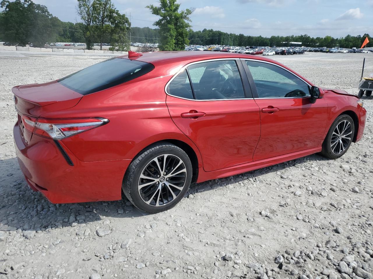 2019 TOYOTA CAMRY