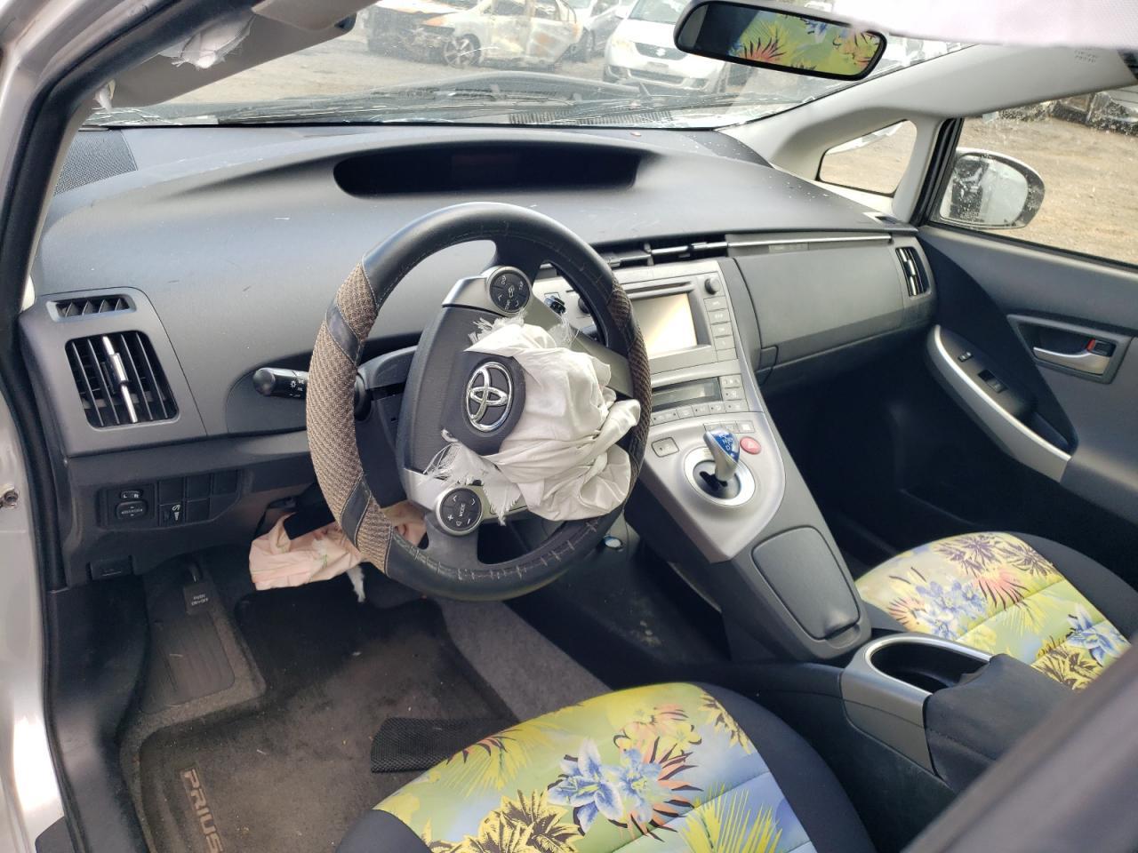 2015 TOYOTA PRIUS