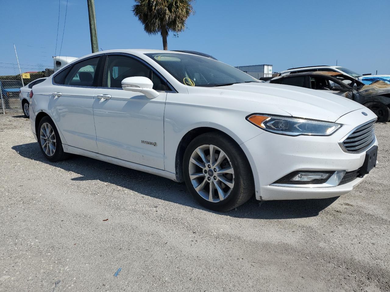2017 FORD FUSION