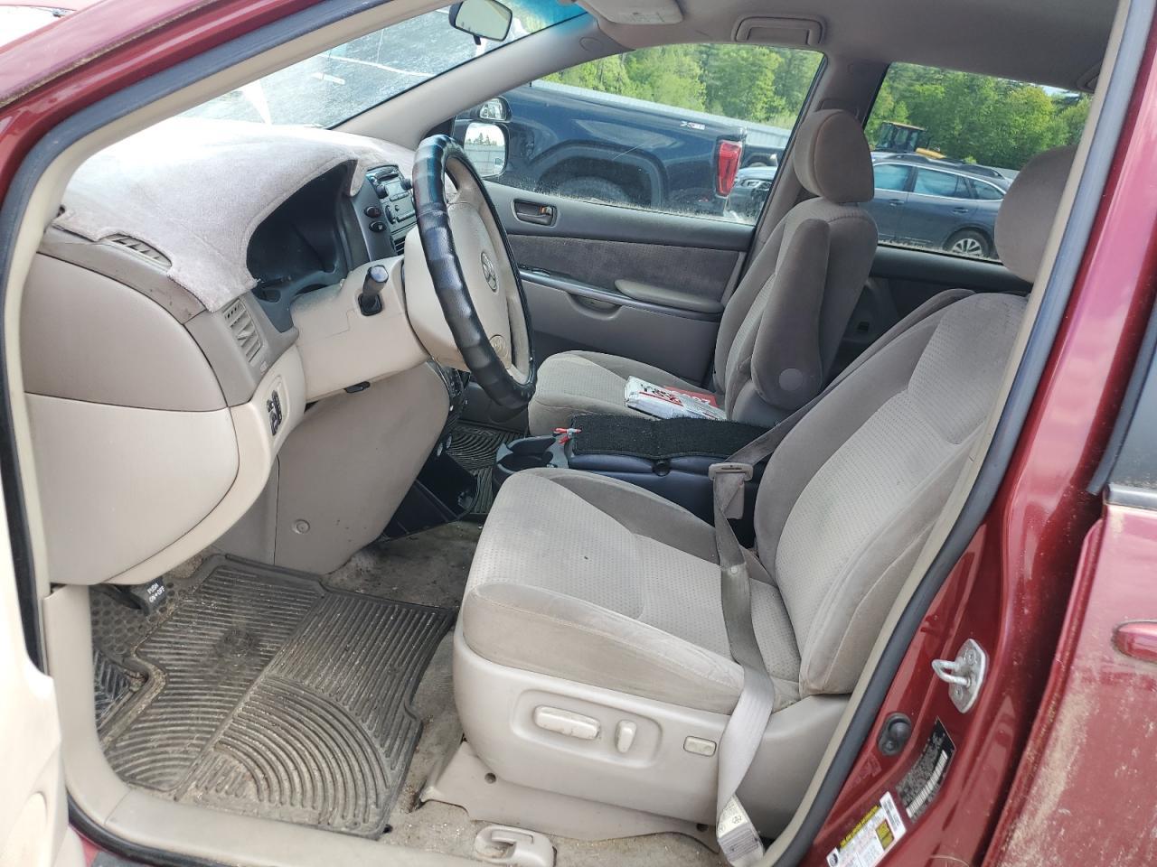 2008 TOYOTA SIENNA