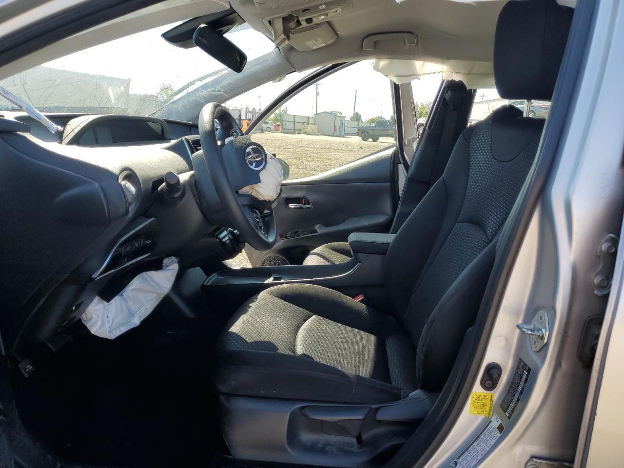 2021 TOYOTA PRIUS
