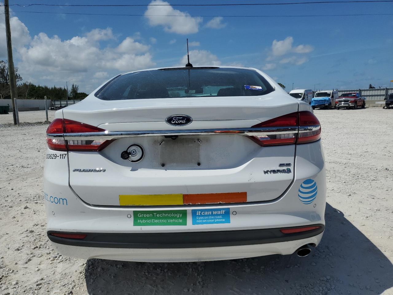2017 FORD FUSION