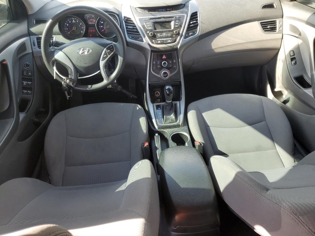 2016 HYUNDAI ELANTRA