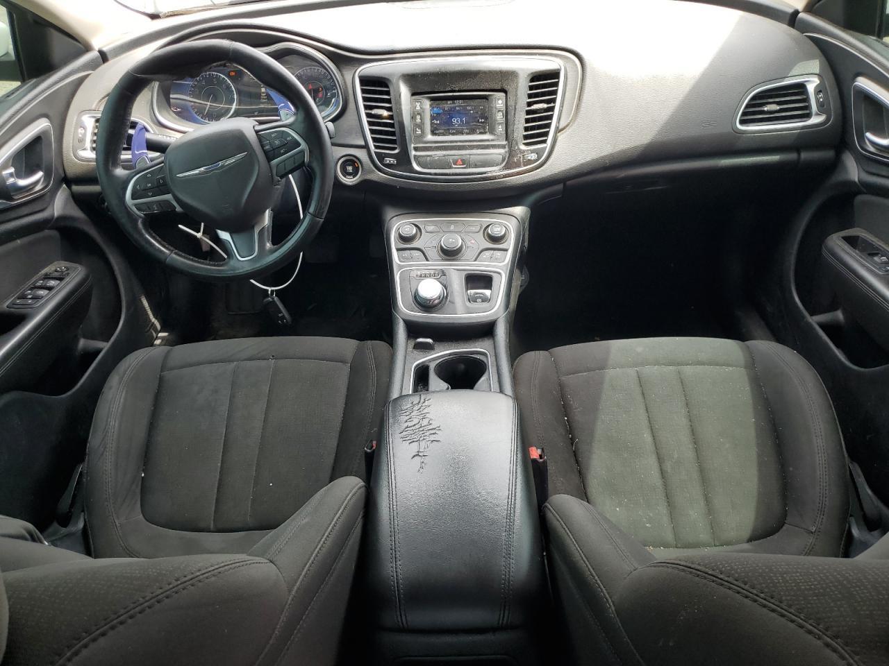 2016 CHRYSLER 200