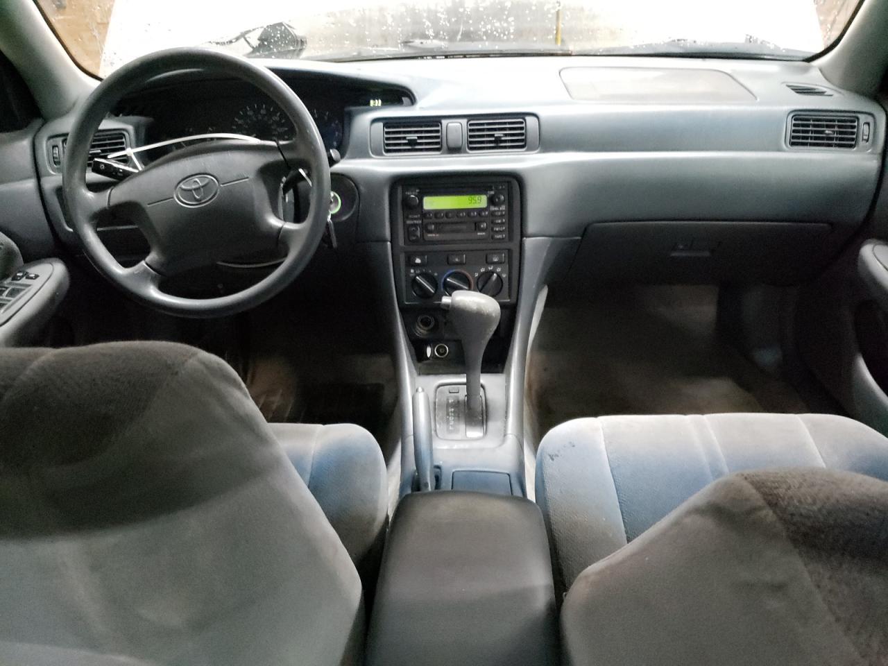 2000 TOYOTA CAMRY