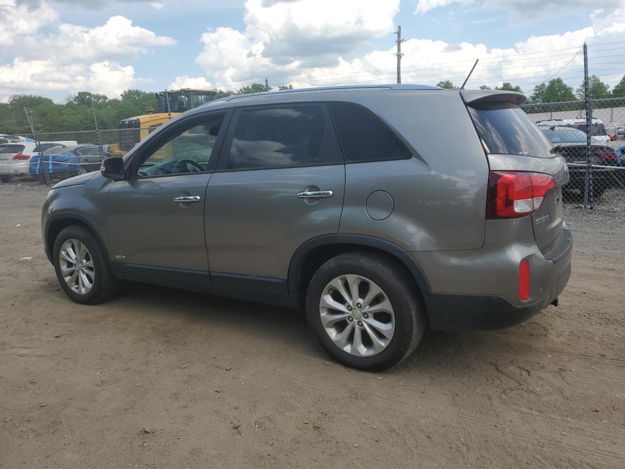 2014 KIA SORENTO