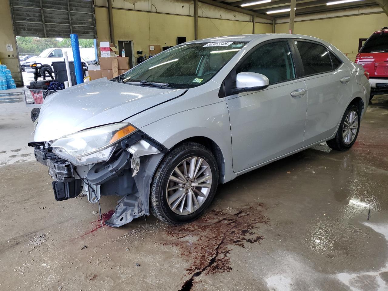2015 TOYOTA COROLLA