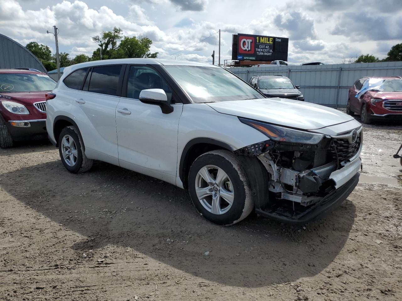 2023 TOYOTA HIGHLANDER