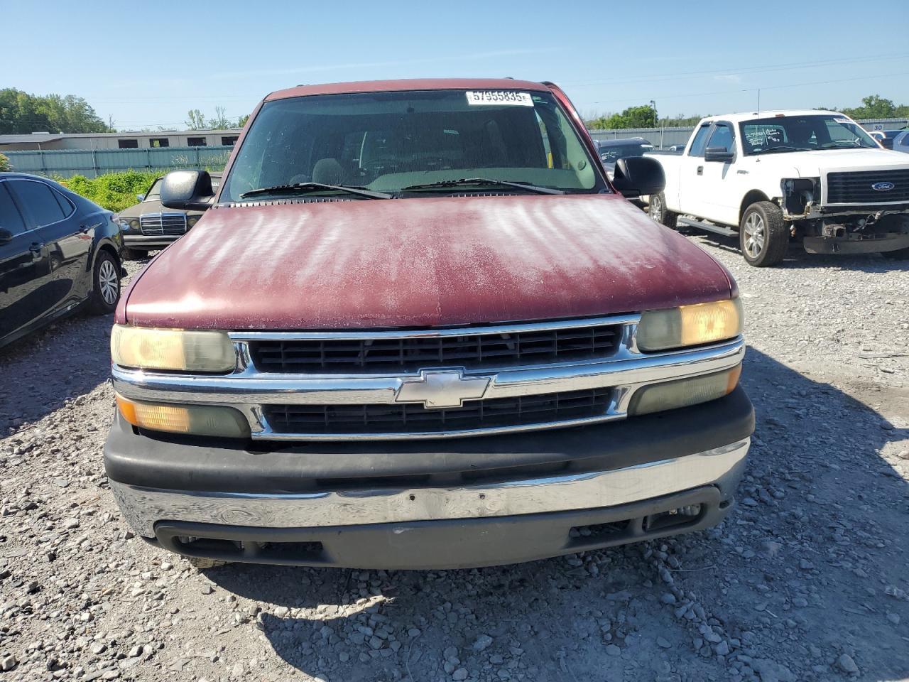 2004 CHEVROLET Suburban