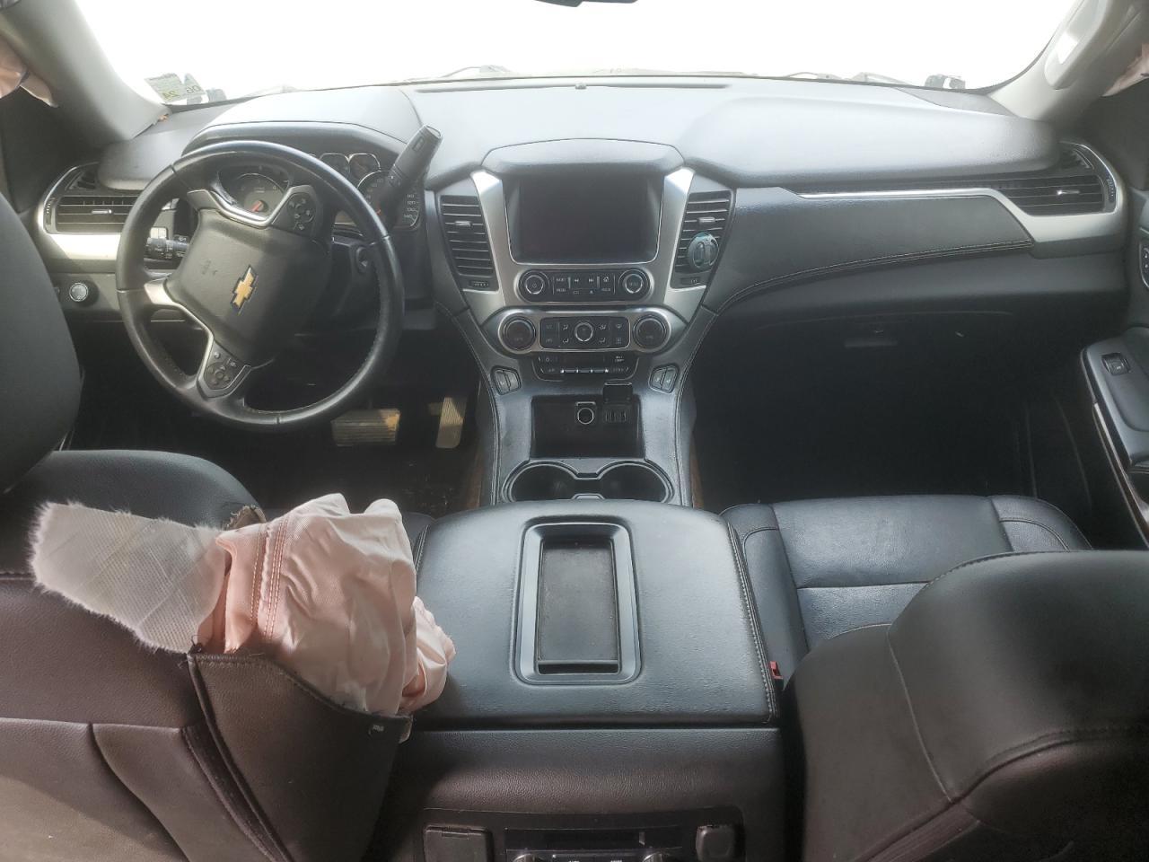 2016 CHEVROLET Suburban