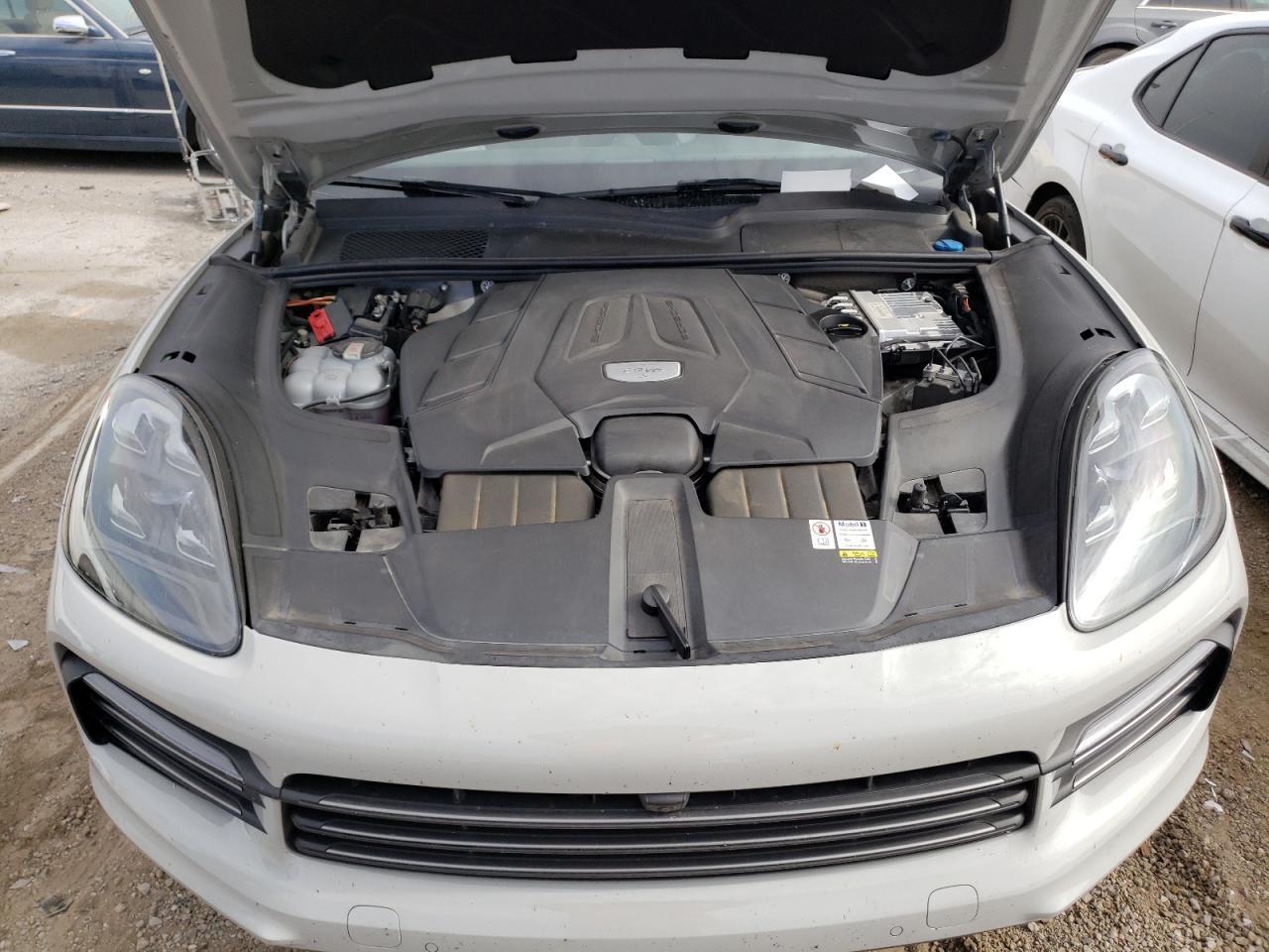 2023 PORSCHE CAYENNE