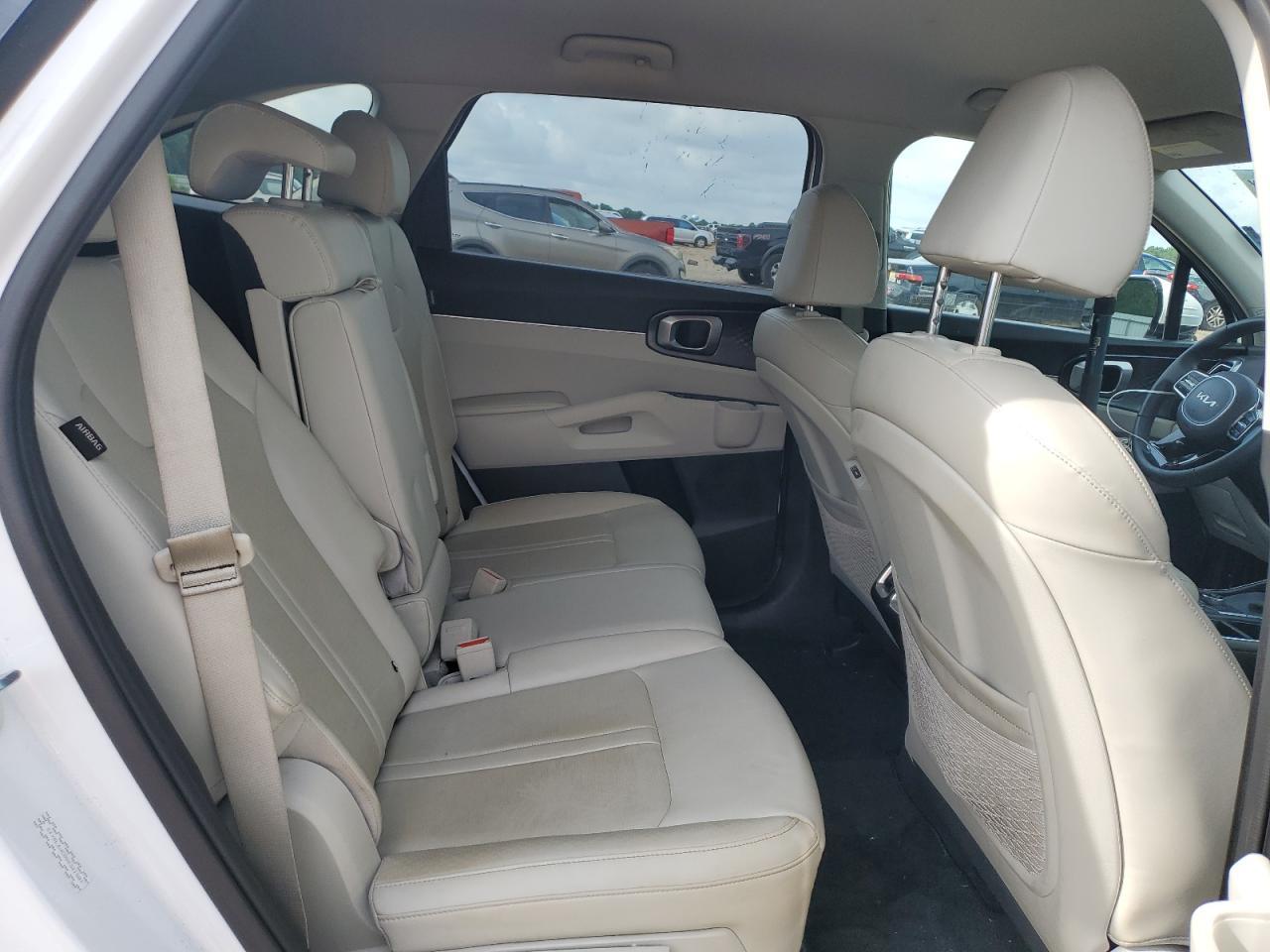 2025 KIA SORENTO