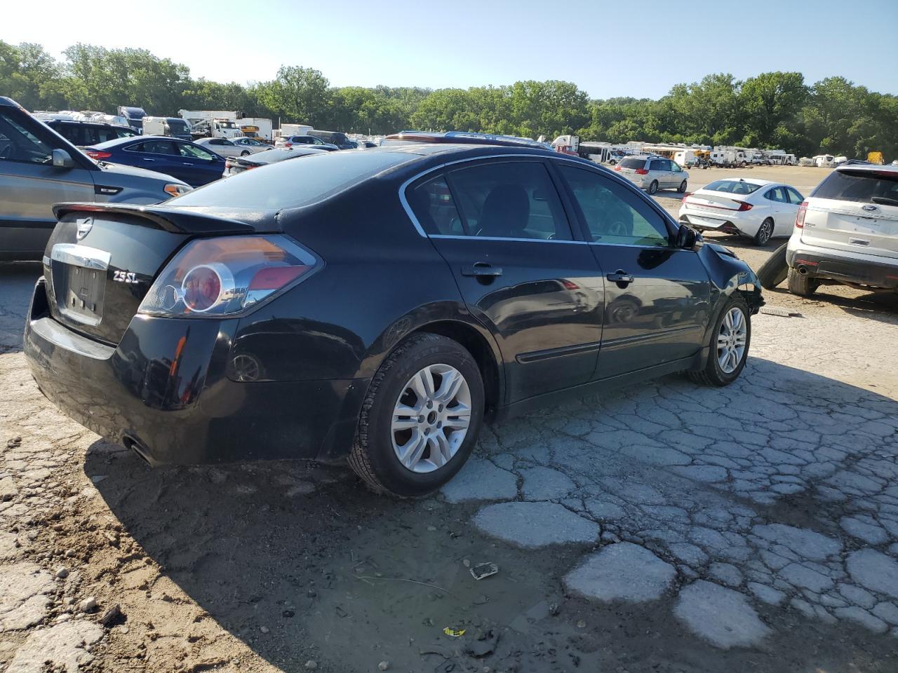 2010 NISSAN ALTIMA