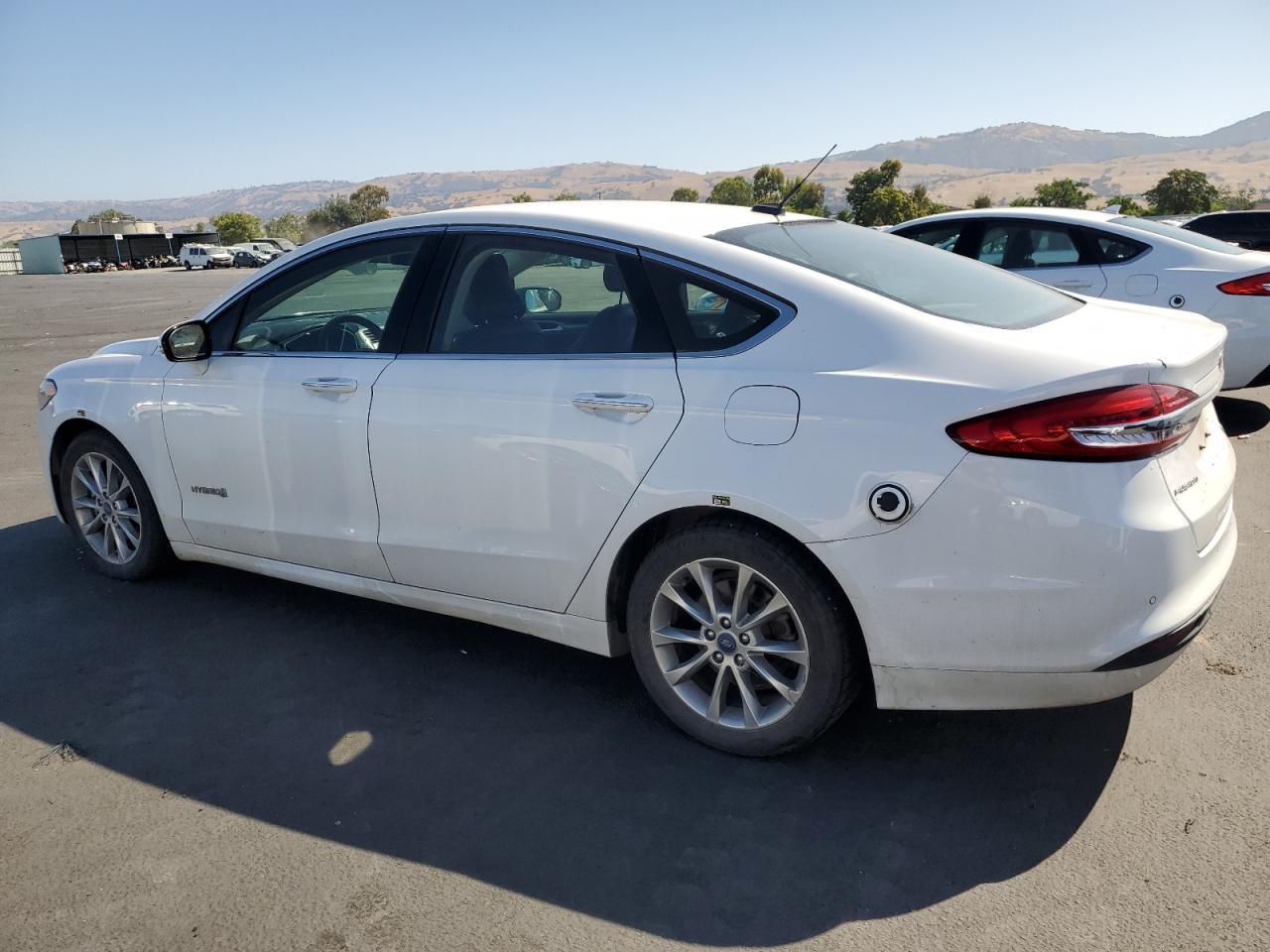 2017 FORD FUSION