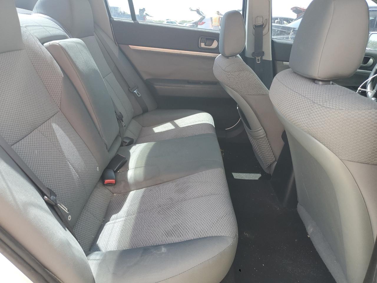 2011 MITSUBISHI Galant
