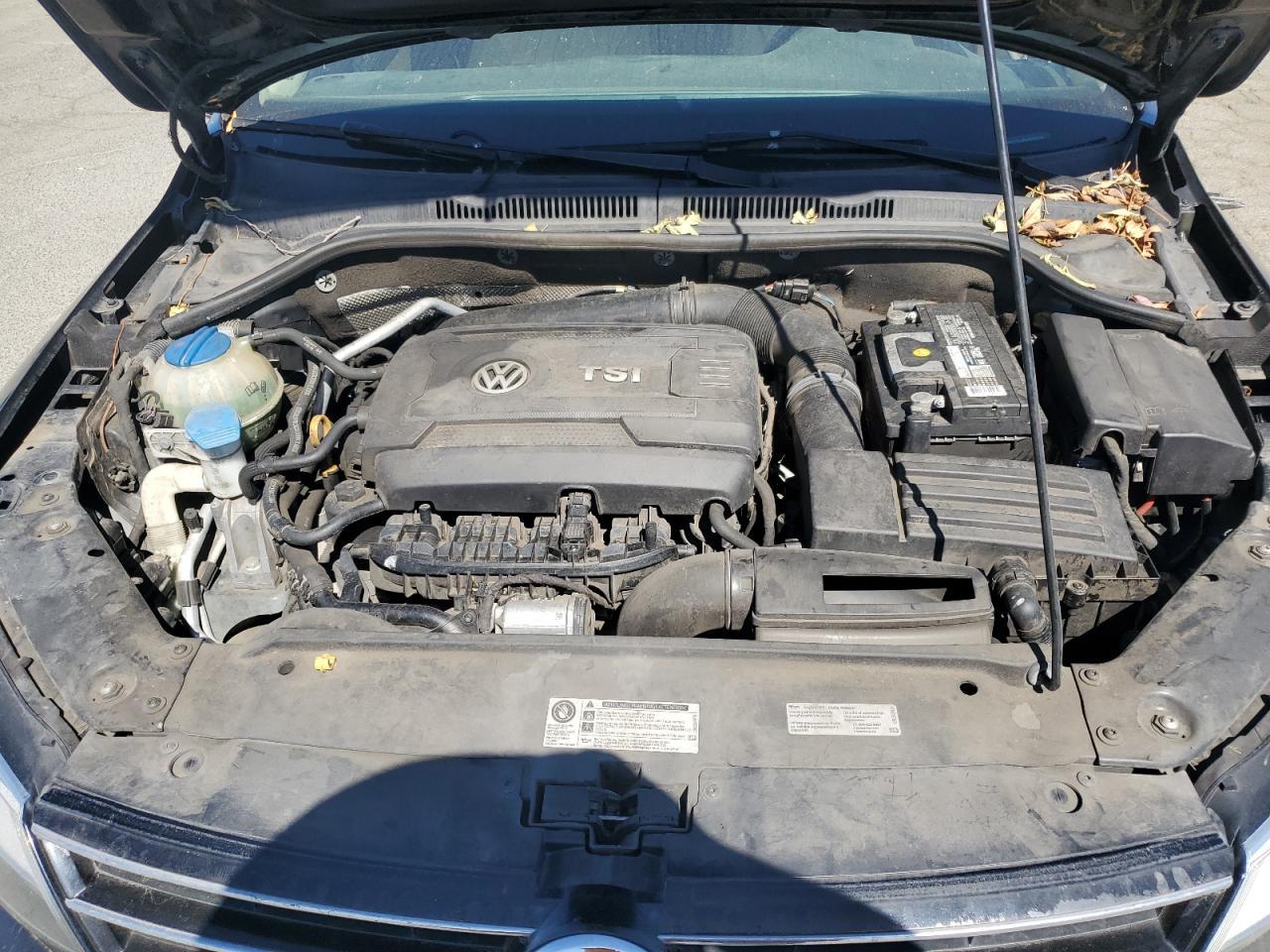 2015 VOLKSWAGEN JETTA