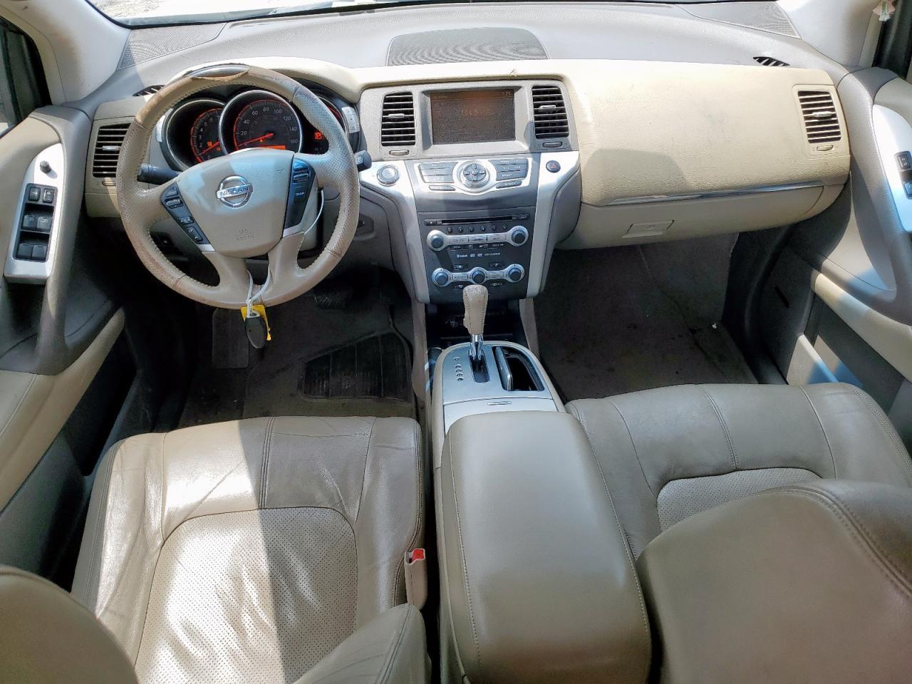 2010 NISSAN MURANO