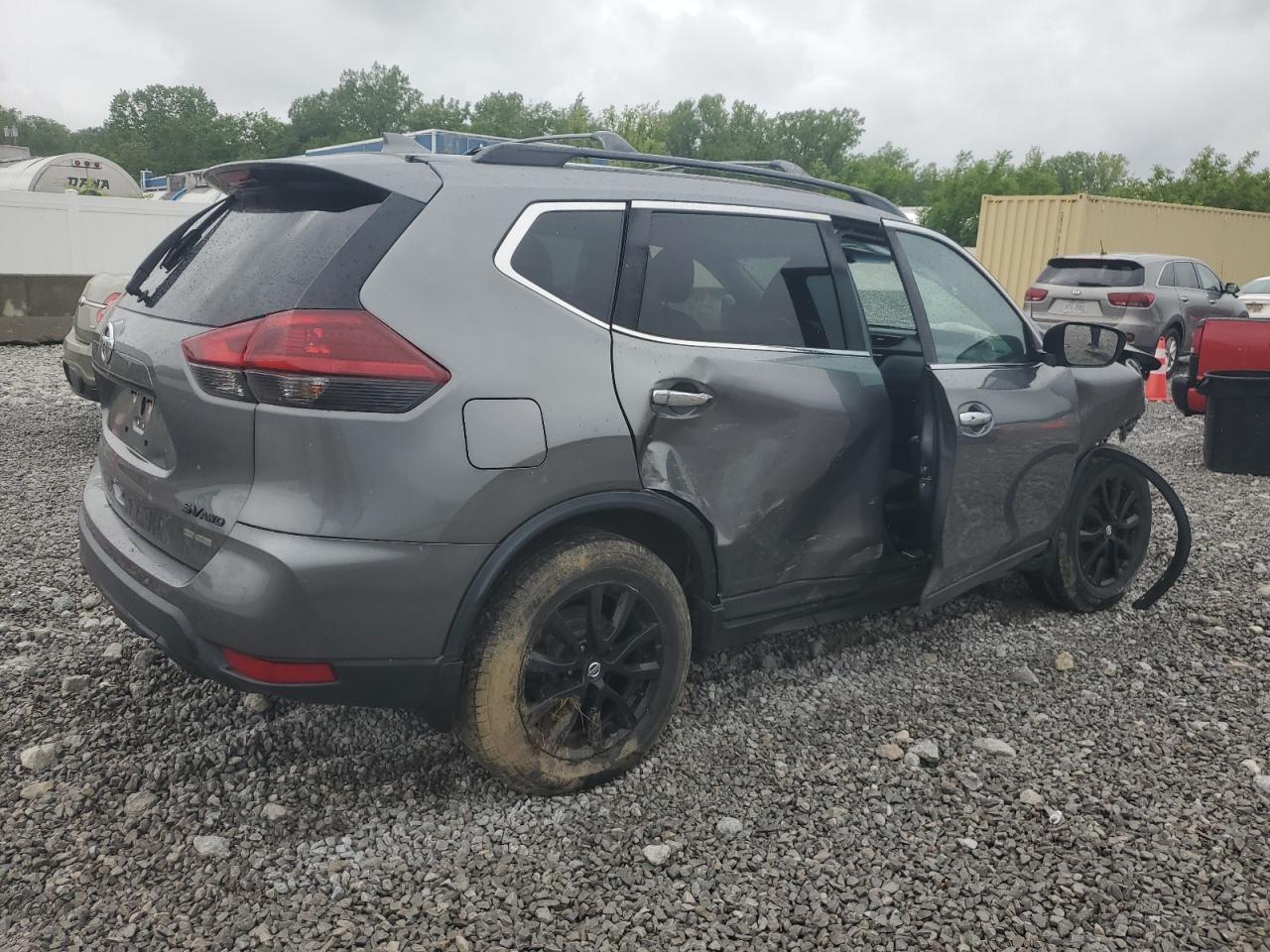 2018 NISSAN ROGUE