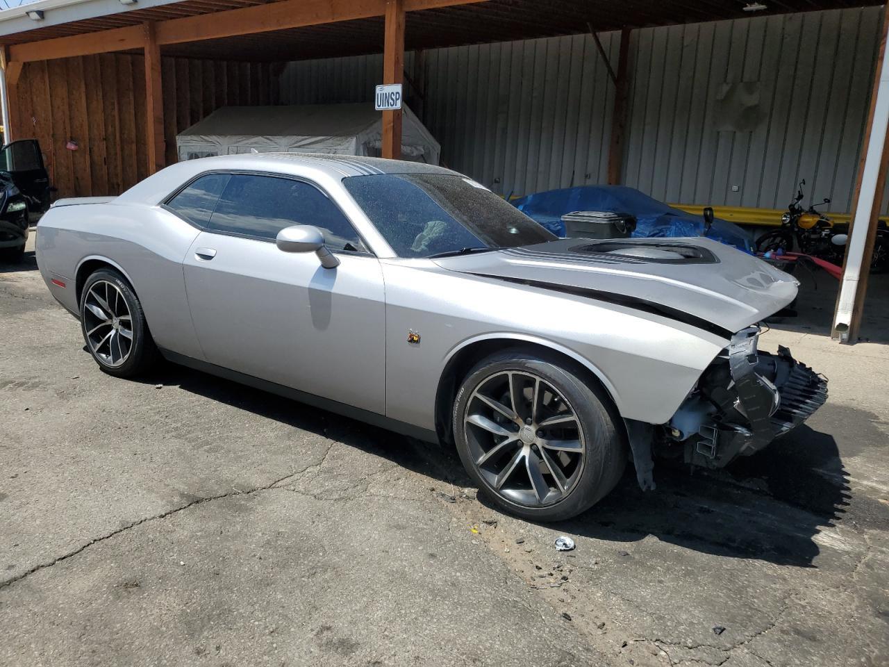 2015 DODGE Challenger