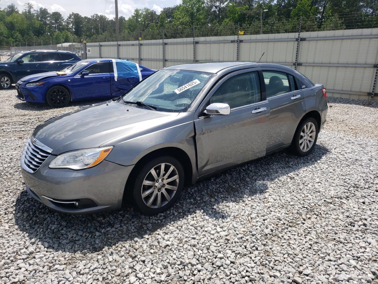 2013 CHRYSLER 200