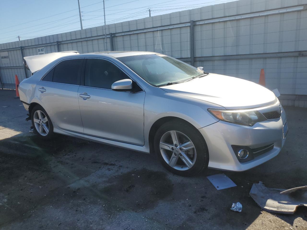 2012 TOYOTA CAMRY