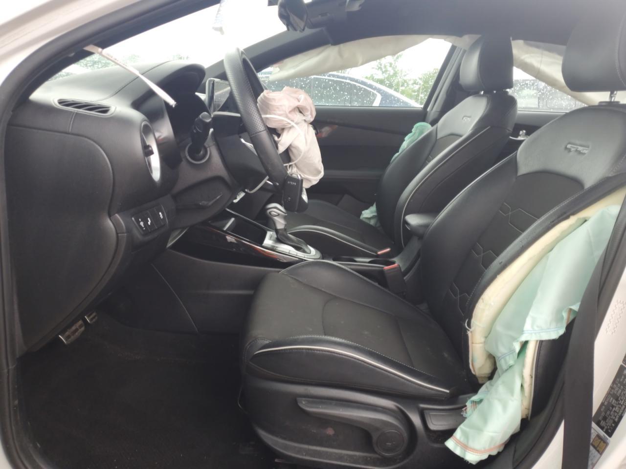 2022 KIA FORTE