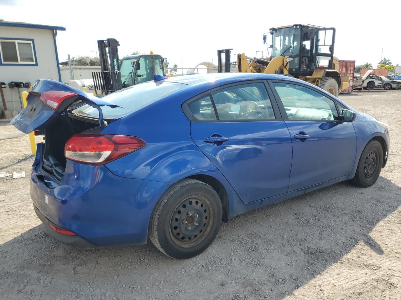 2017 KIA FORTE