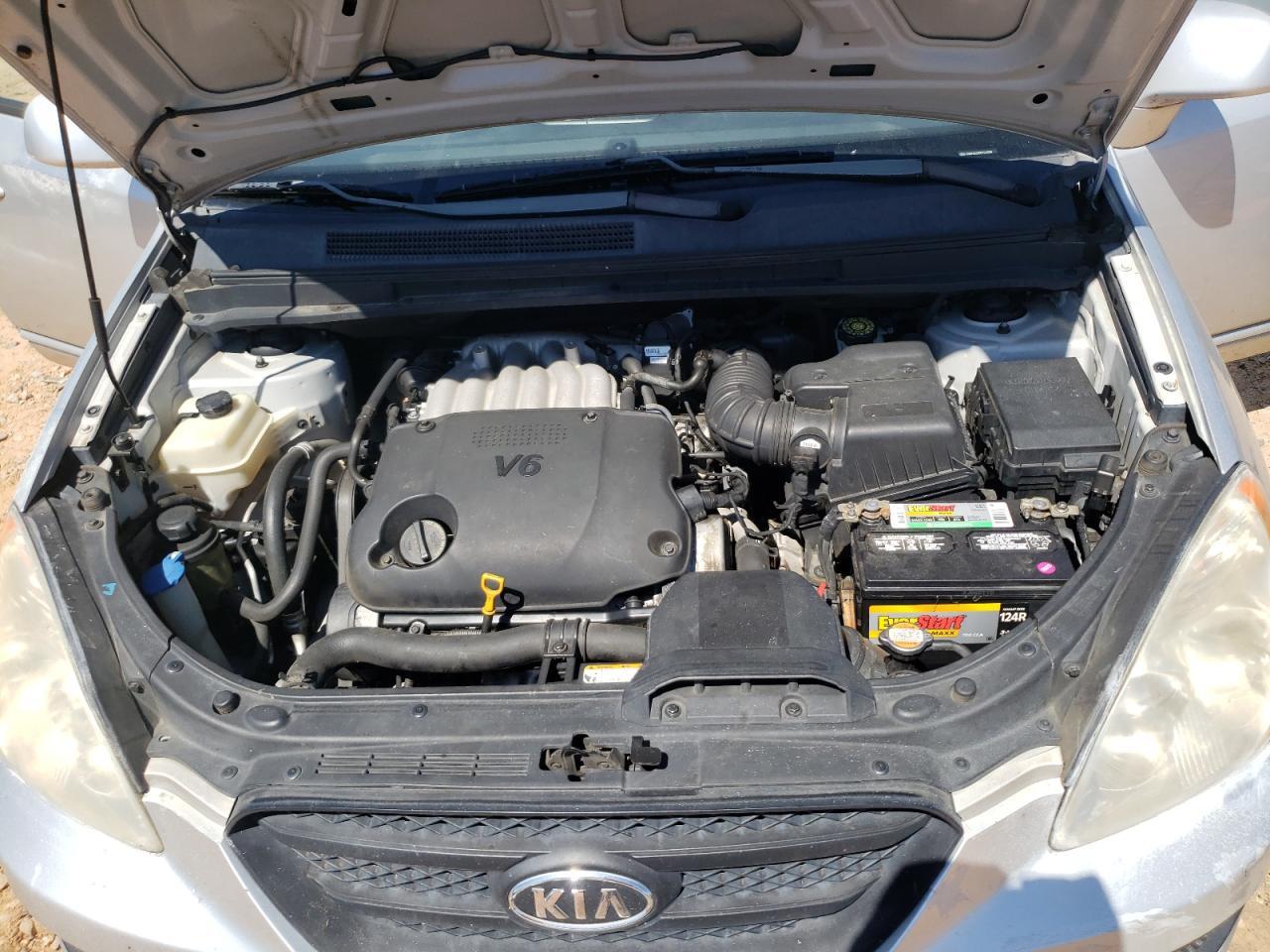 2008 KIA RONDO