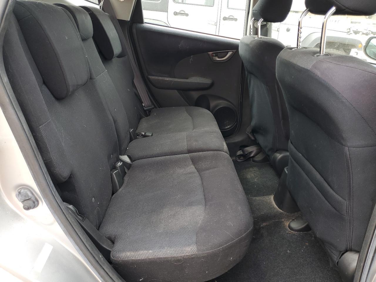 2011 HONDA FIT