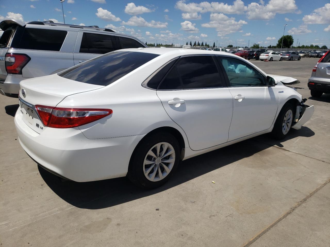 2015 TOYOTA CAMRY