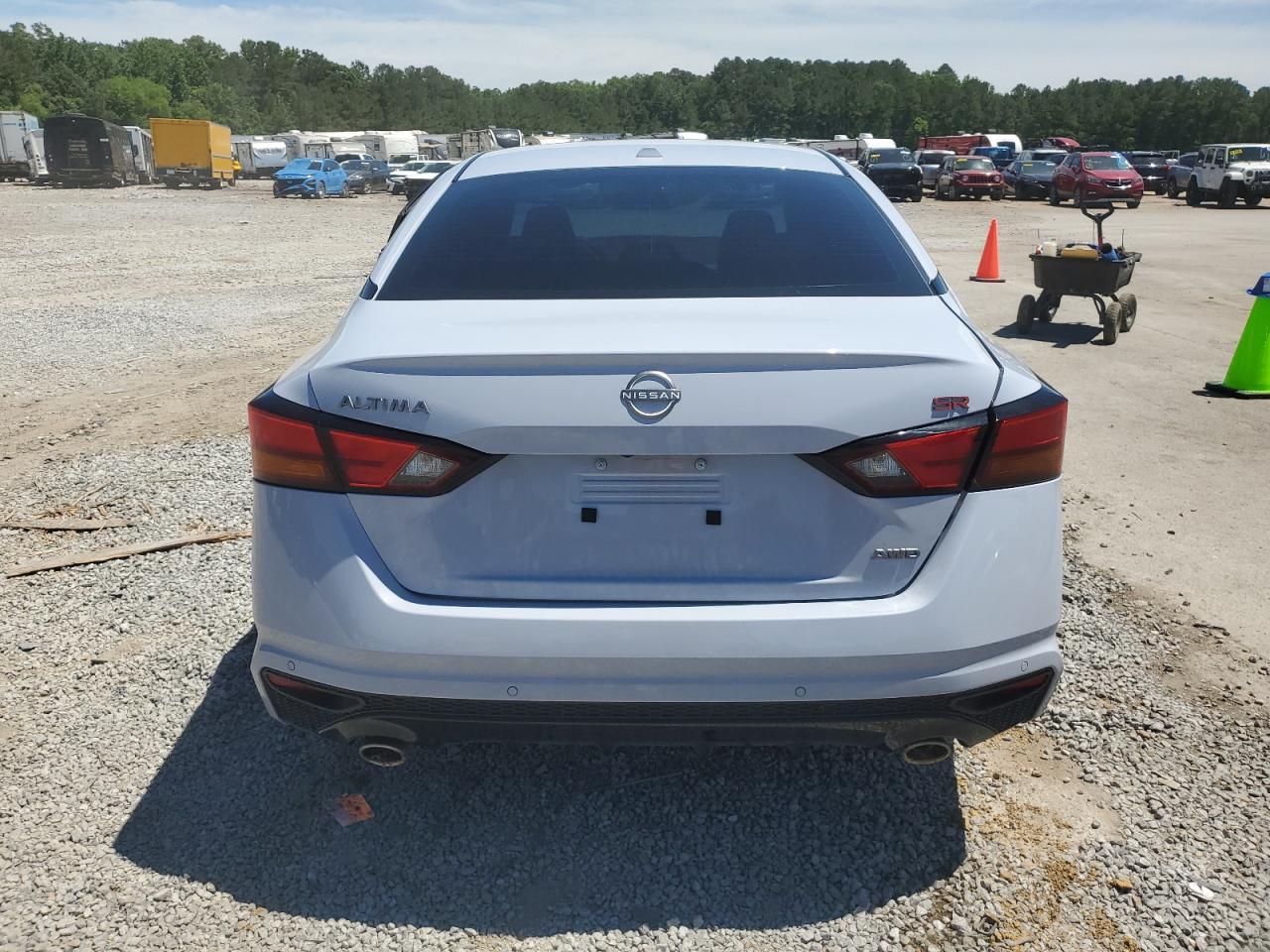 2025 NISSAN ALTIMA