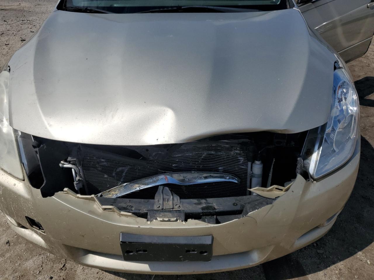 2010 NISSAN ALTIMA