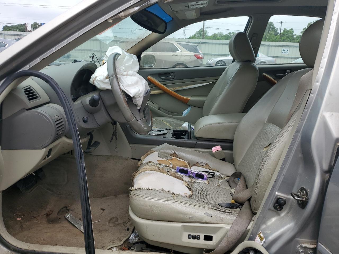 2004 INFINITI G35