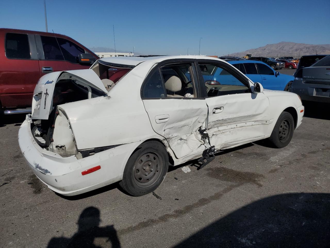 2003 HYUNDAI ACCENT