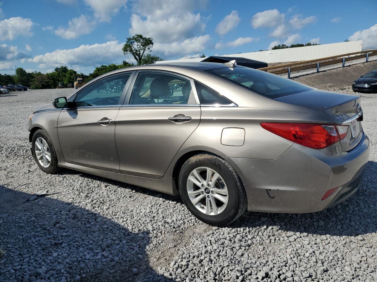 2014 HYUNDAI SONATA