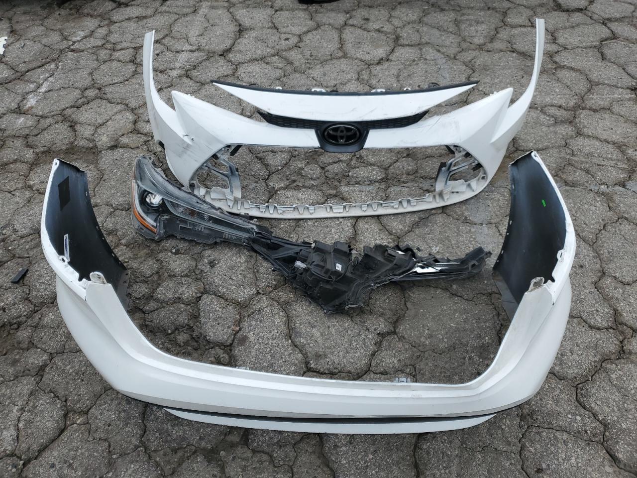 2020 TOYOTA COROLLA