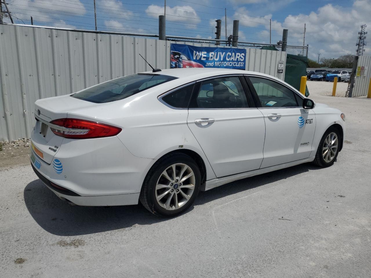 2017 FORD FUSION