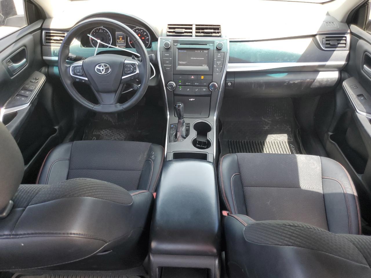 2017 TOYOTA CAMRY