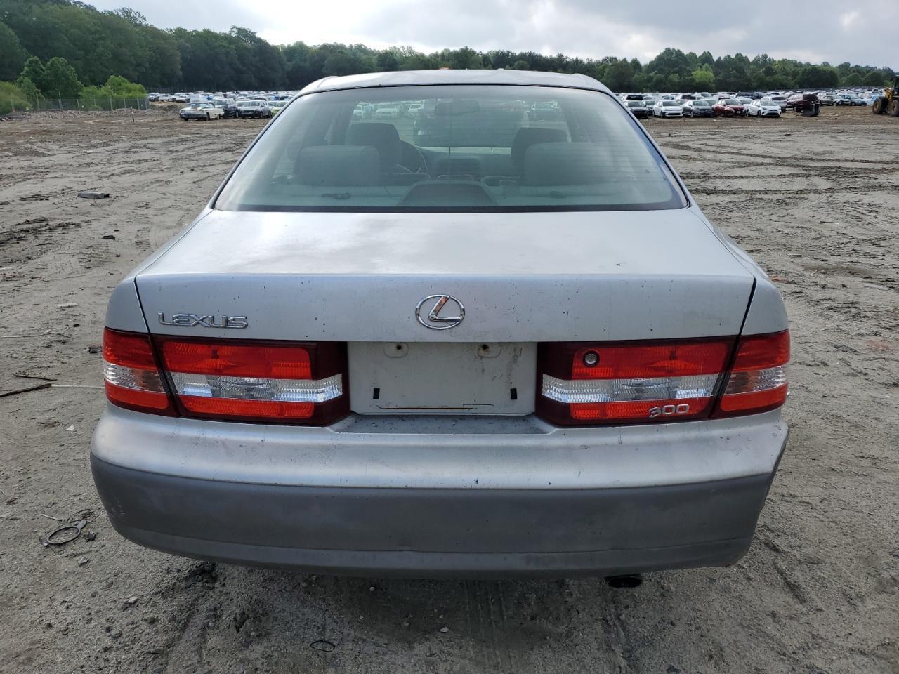 2001 LEXUS Es 300