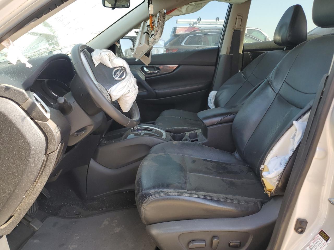 2014 NISSAN ROGUE