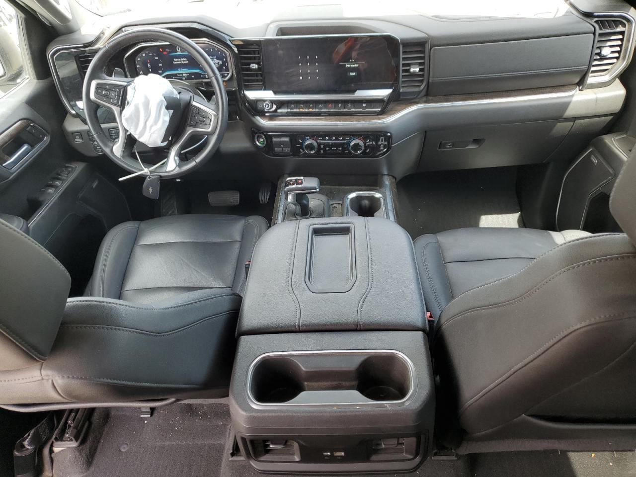 2022 CHEVROLET Silverado