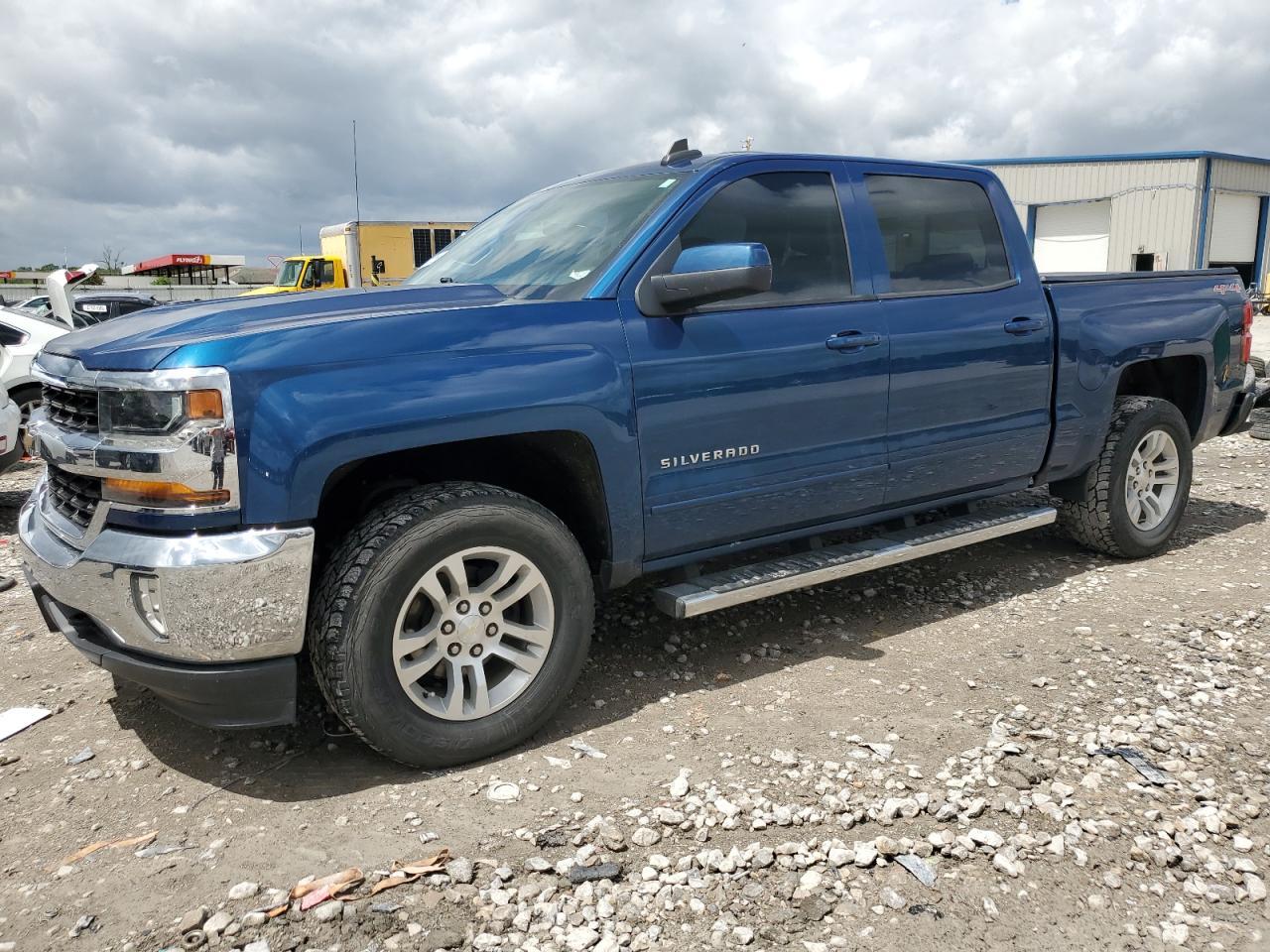 2017 CHEVROLET Silverado
