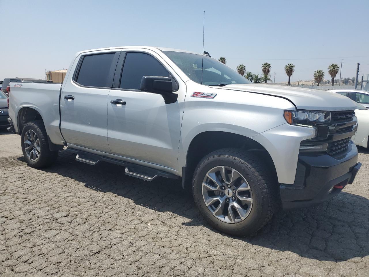 2021 CHEVROLET Silverado