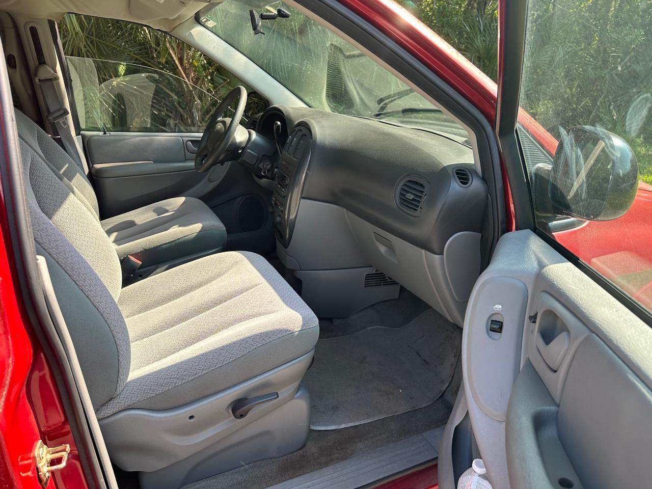 2006 DODGE CARAVAN