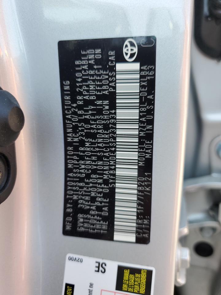 2025 TOYOTA COROLLA
